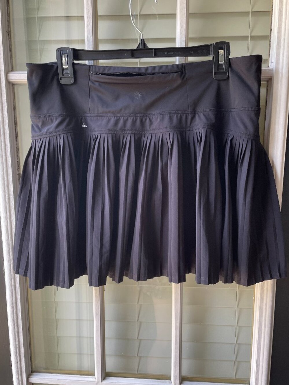 Athleta Women’s Black Backspin Pleated Tennis Skirt Skort - Picture 3 of 4